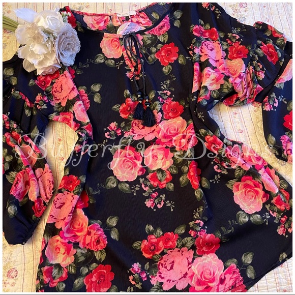 Oddi Plus Navy Floral Ruffle Top - Picture 1 of 9